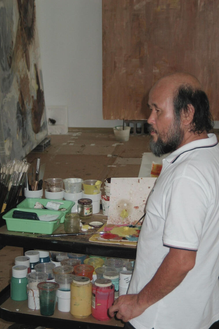 3.純粹地面對你的畫布。