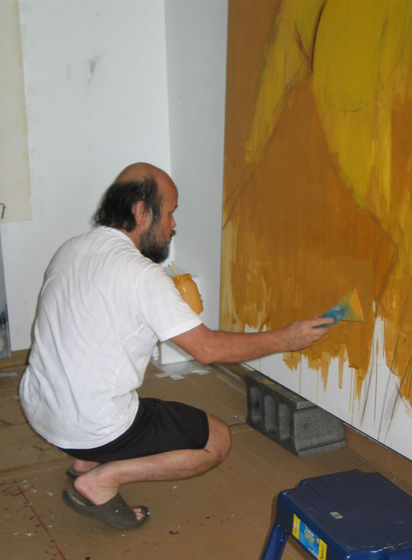 1.工作室的創作,不僅是畫布上的行動,也是時間、經歷、生活事件的累積。